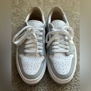 Nike Dunks gray size 8.5